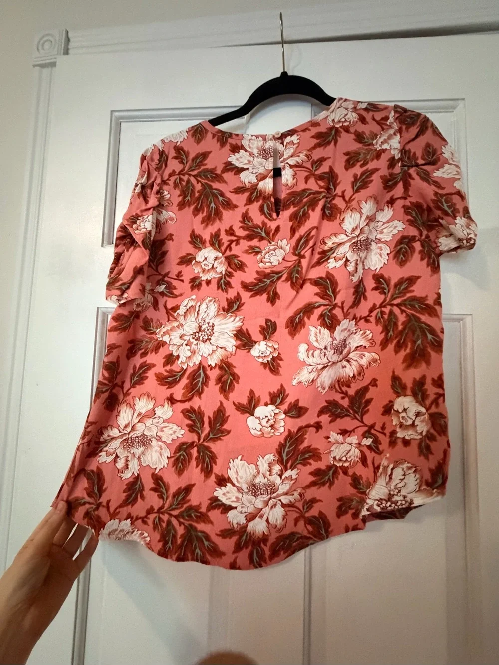 LOFT floral blouse